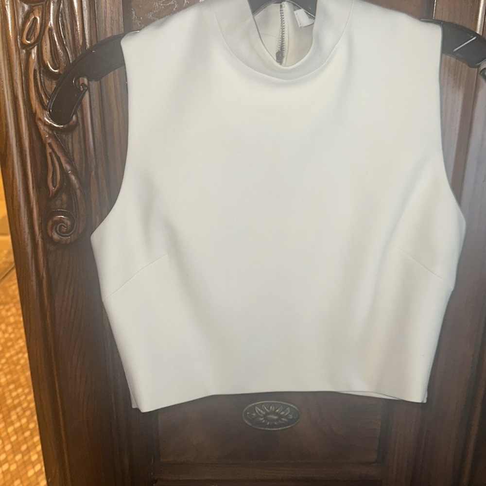 Elegant White Sleeveless Top